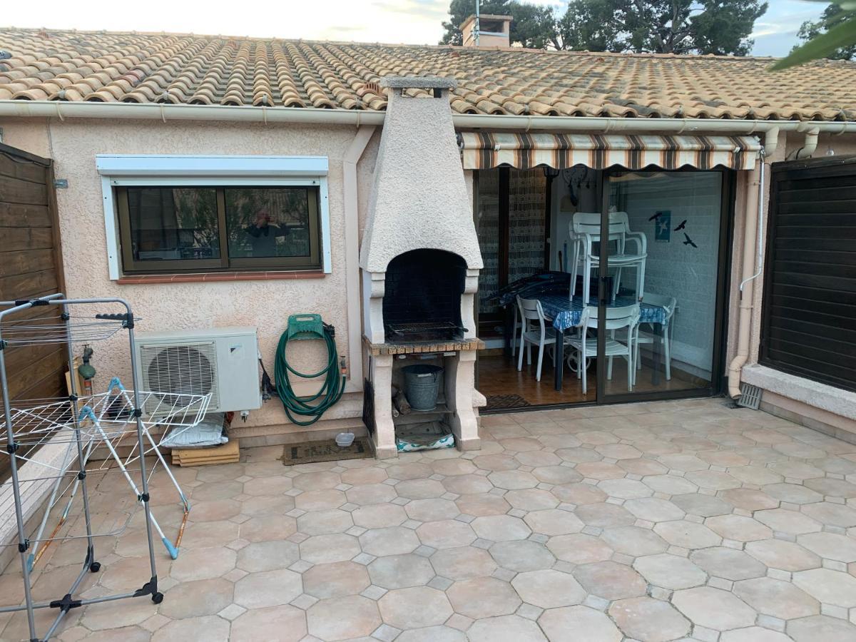 Apartamento Les Marines De Pierreplane Bandol Exterior foto