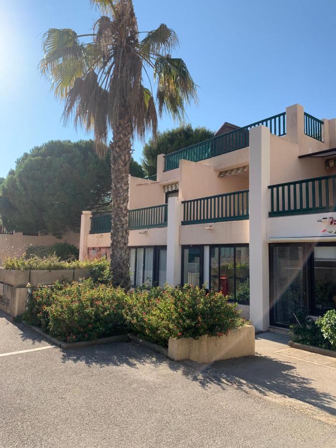 Apartamento Les Marines De Pierreplane Bandol Exterior foto